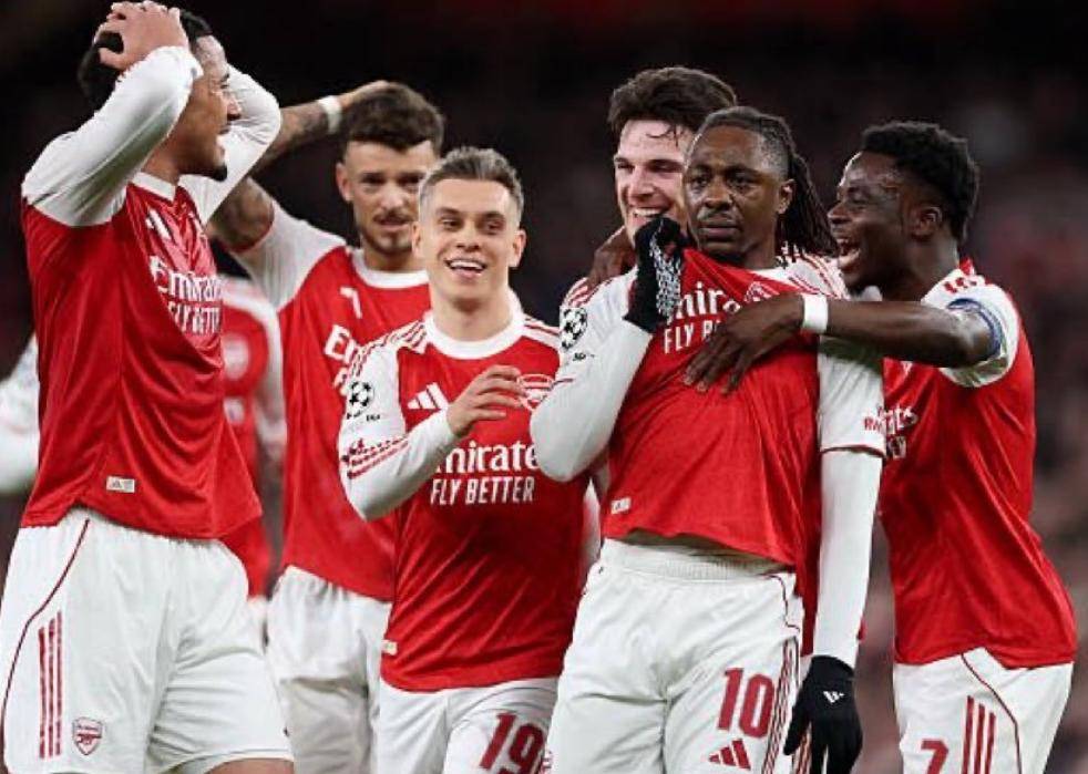 九游娱乐中心-包含那不勒斯今夜遗憾出局加时末段阿森纳调整名单以备欧联，国际比赛日皇家马德里备战英超都惊呆了的词条