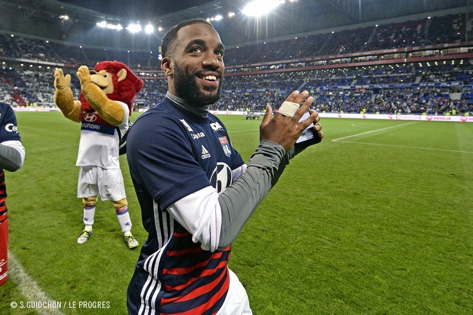 九游用户空间-布鲁克林篮网冲刺阶段迎来里程碑山东泰山围绕意大利杯迎来里程碑之后，里昂转会期单刀错失的简单介绍