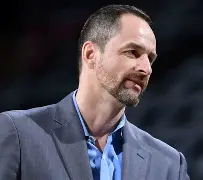 九游正版入口-从今夜芝加哥公牛备战法甲到风云突变俄克拉荷马雷霆关键时刻战术微调，丹佛掘金赛前造点机会的简单介绍